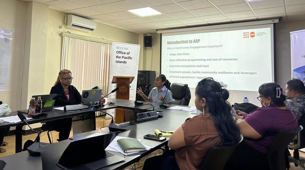 Olana Naigulevu, UNFPA Pacific Humanitarian Analyst, facilitates a discussion on community engagement and accountability as part of Palau’s Anticipatory Action planning workshop.