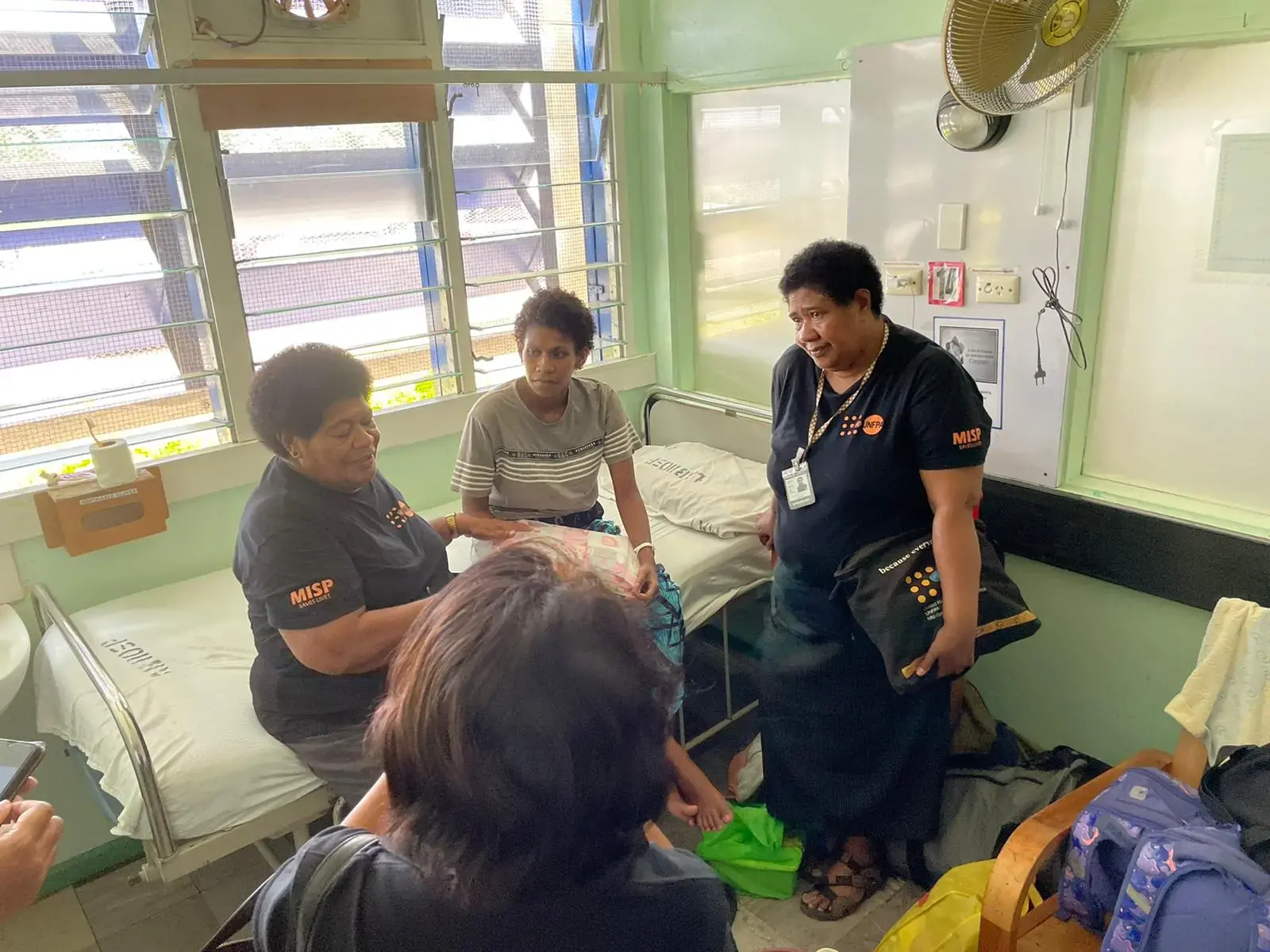 Invest in Midwives: they save lives 